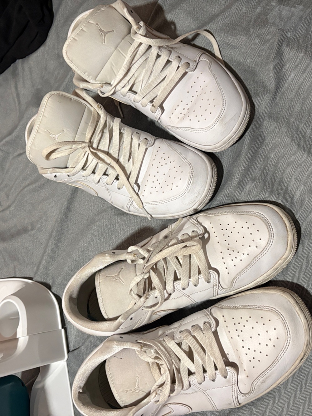 Jordan White Leather Low-Top Sneakers - Off-White/Cream Tone